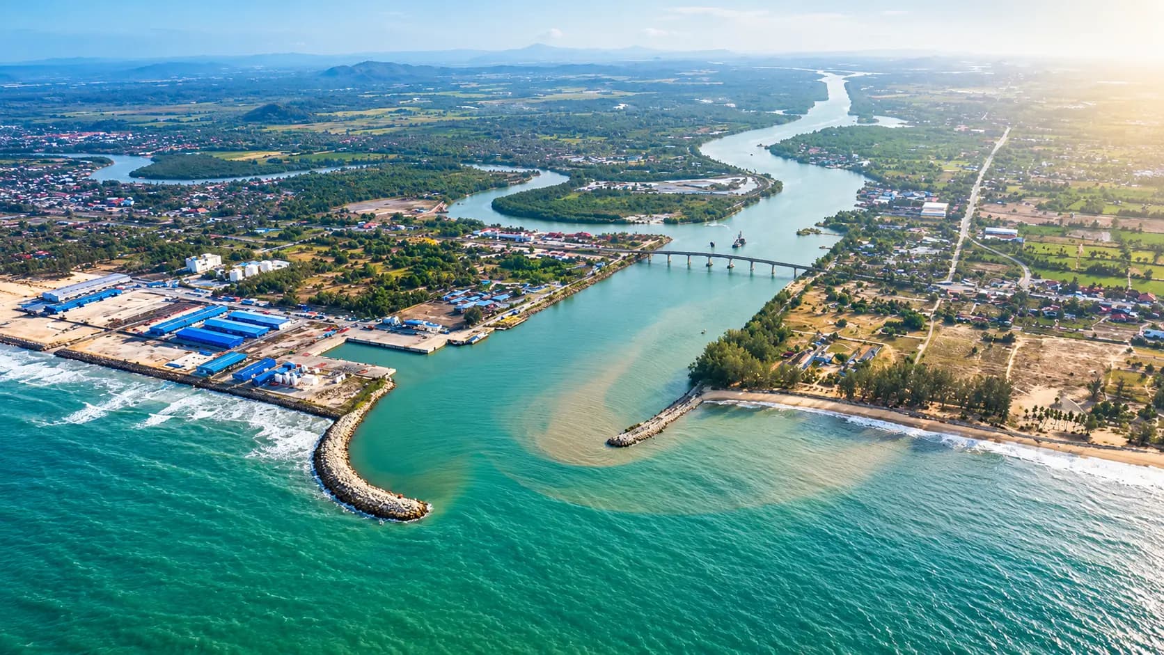 Aktiviti industri dan manufacturing yang berkaitan dengan pembangunan Tok Bali